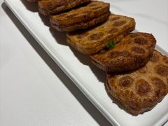 鹅肝酱藕夹-楚山晓·湖北菜(武汉光谷K11店)
