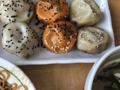 -陈家生煎(世茂双子塔店)