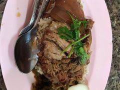 -马里奥明星猪脚饭