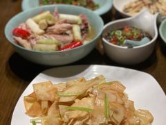 大蒜炒豆丝-粗茶淡饭·隐庐私厨(东亭店)
