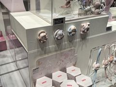 -泡泡玛特POPMART(凯德大峡谷店)