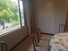 -绿杨春·淮扬宴(庐山路店)
