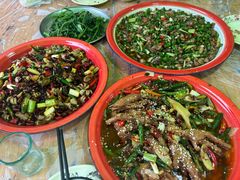-江湖黑大兔(杨家坪店)