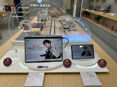 -王府井百货熙地港店