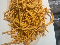 -何鲜菇火锅(大营盘店)