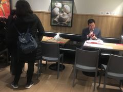 大堂-肯德基(东直门来福士店)
