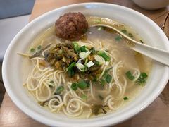 -佬钱湾仔(衣裳街店)