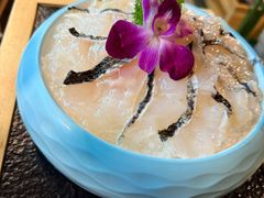 -鹿鸣山草本茶香火锅(园西路店)
