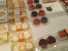 -好利来(新宜白店)