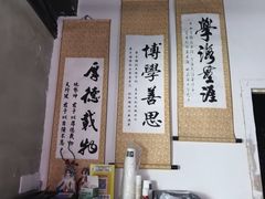 -荒岛实景沉浸密室(江汉路1店)