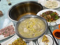 -福园东北菜饺子铁锅炖