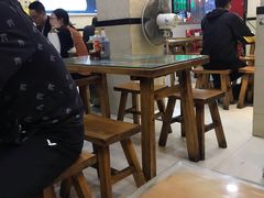 大堂-东北熏肉大饼(大学南路店)