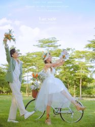 -青禾蒙娜丽莎婚纱摄影(武汉总店)