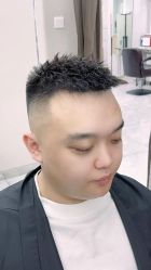 -朗峰专业美发沙龙