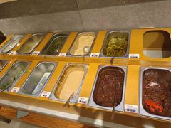 -爱有声毛肚串串火锅自助(龙之梦大都汇店)