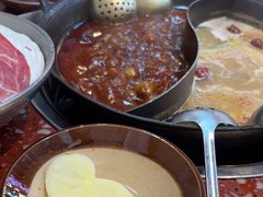 -赵美丽·重庆社区火锅·直营店(火车东站·中豪国际店)