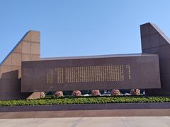 -上海市龙华烈士陵园