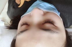 -爱美睫美甲会馆