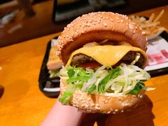 火烤双层牛肉特堡-The Habit Burger Grill 哈比特汉堡(复兴soho店)