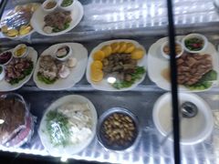 -鑫渔港海鲜本地菜·山海关浑锅(东戴河店)