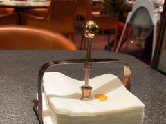 -蝴蝶里·粤菜·点心(滨江龙湖店)