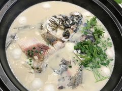 -泓历皇朝酒店(东亭店)