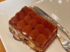 星巴克咖啡提拉米苏蛋糕-星巴克(中远两湾城店)