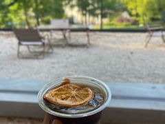 冰橙美式-J Create城市露营咖啡·简餐·宠物(上海动物园店)