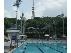 -越秀山游泳场