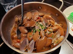 -大头虾越式风味餐厅(光明广场店)