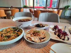 -红樱桃·欢乐餐厅(太原里店)