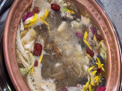 -阿婆情腊排骨火锅(金虹路店)