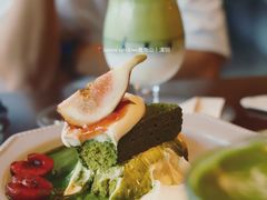 -luutosa  cafe & tea 鹿兔山