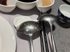 -红鼎豆捞·非遗鲍皇汤火锅(宝丰路店)