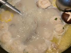 胡椒猪肚鸡-顺德公广东猪肚鸡·煲仔饭(白石洲店)
