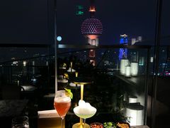 -FLAIR顶层餐厅酒吧(浦东丽思卡尔顿酒店)