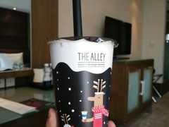 -THE ALLEY 鹿角巷(华润万象城店)