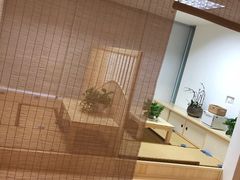 -上海星瀚奔驰4S店(红柳路店)