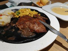 -豪客来牛排(中央花苑店)