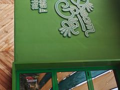 -爪吧宠物乐园 (温榆河示范区店)