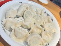 -王慧洁开口虾水饺·地道东北菜(银泰城店)