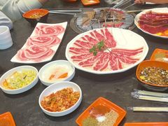-老熟人烤肉城(马家堡店)