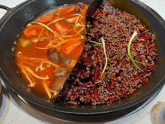 -巴渝味道重庆老火锅(商行街店)