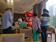 大堂-威珀斯酒店·珀萃美食餐厅 | 海鲜刺身·现烤生蚝·特色烤肉