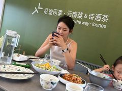 -沿途四季·云南菜·诗酒茶(蓝色港湾店)
