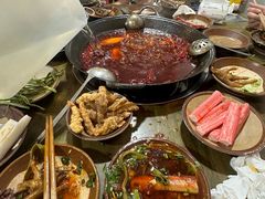 -黄潇洒老火锅(九眼桥宏济巷店)