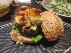 -Let'sBURGERplus·非常创意汉堡(三里屯店)