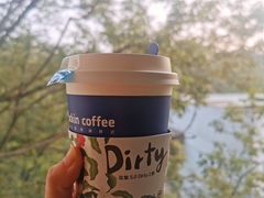 海盐芝士厚乳拿铁-瑞幸咖啡(AI创新中心A区店)