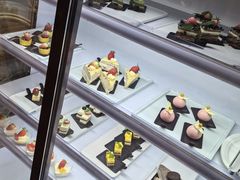 -南郊宾馆·风味自助餐厅·山东十六地市特色菜