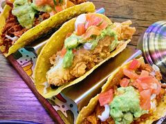 墨西哥塔克拼盘-Famous肥猫墨西哥音乐餐吧(五棵松华熙LIVE店)